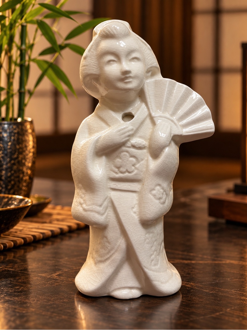 Vintage Benihana of Tokyo White Ceramic Geisha Tiki Mug / Cocktail Vase
